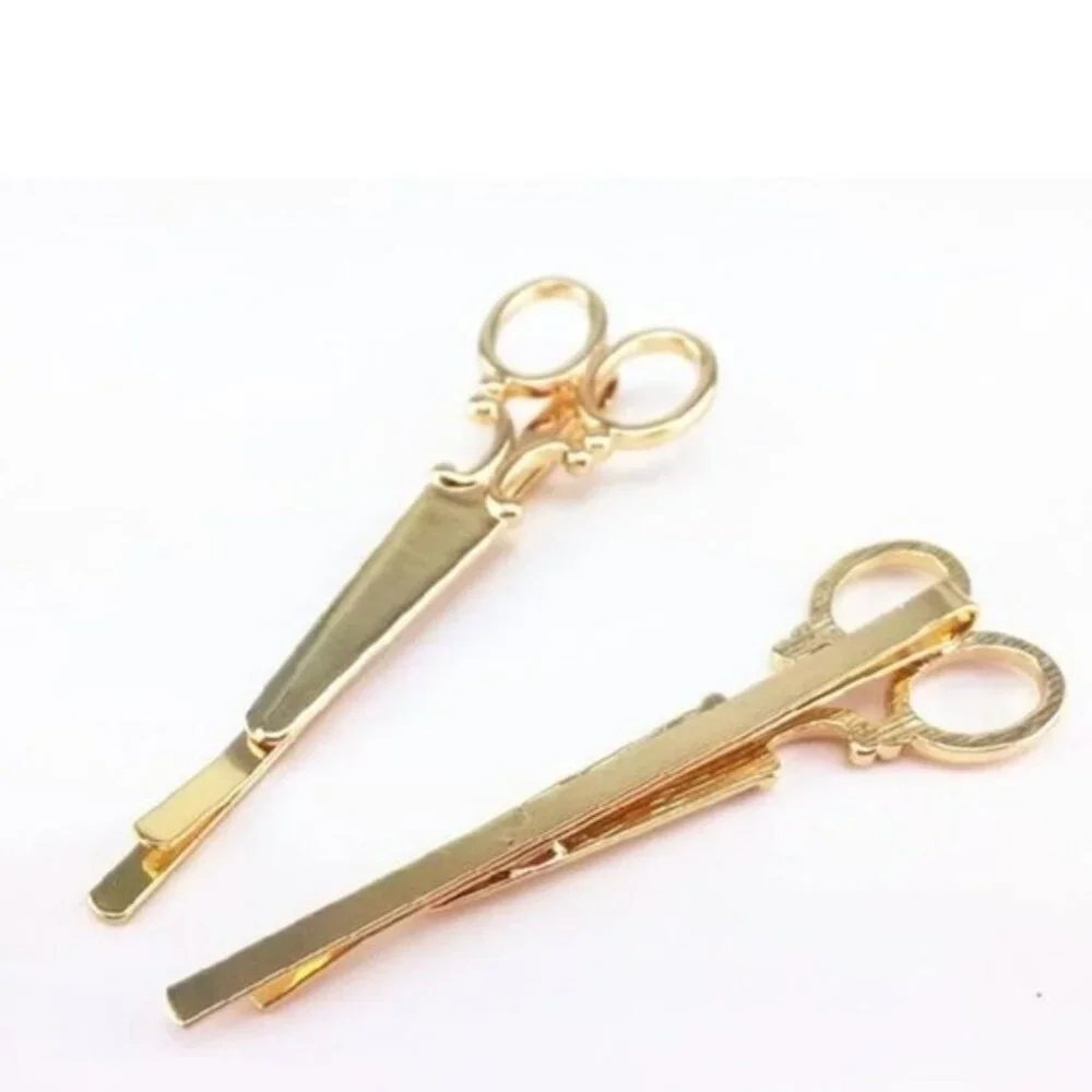 Brandy Melville Gold Metal Scissors Hair Clip Pin